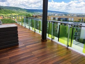 Ipe terasové dosky, montáž Ipe terasových dosiek, realizácia balkonovej terasy v Bratislave, cena terasy, drevena terasa cena, kolko stoji terasa, ako sa starať o ipe terasu, ipe terasa