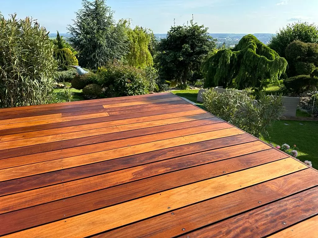 Obnova vzhľadu drevenej terasy, výsledok po renovácii